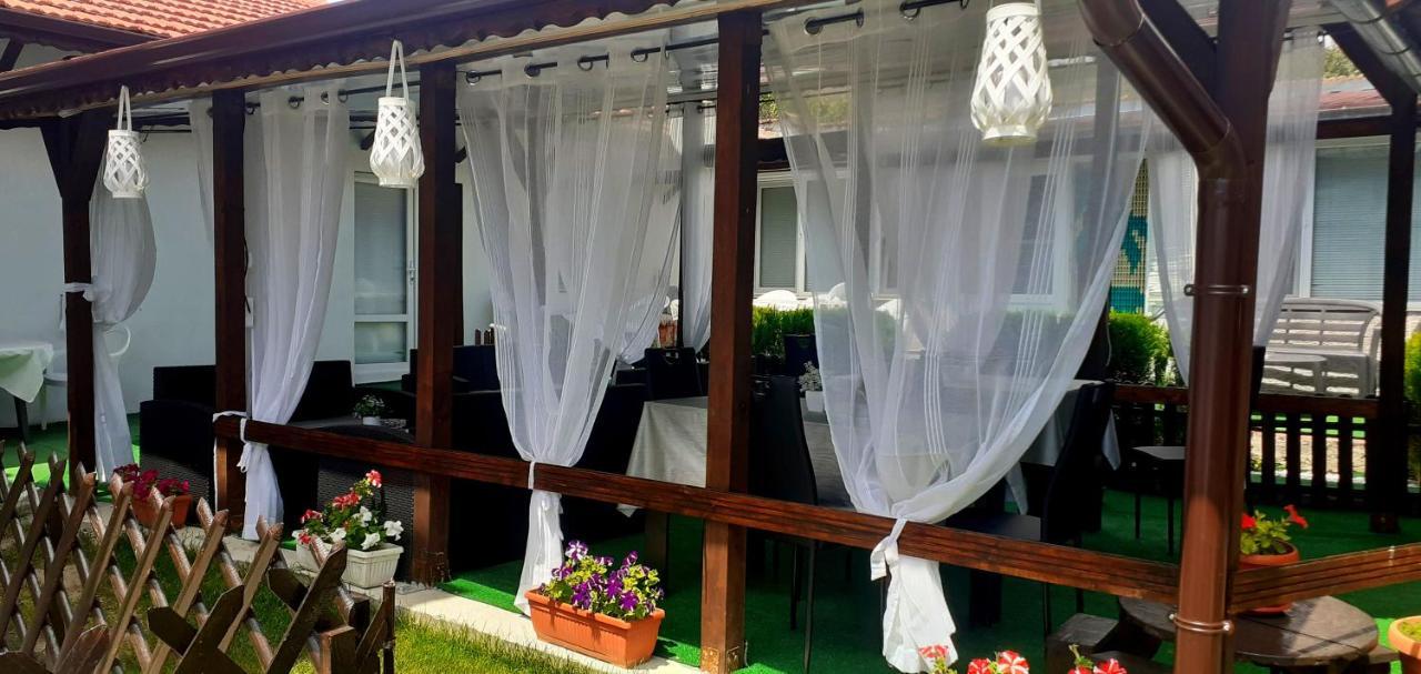 Guest Rooms Simona Opanets المظهر الخارجي الصورة